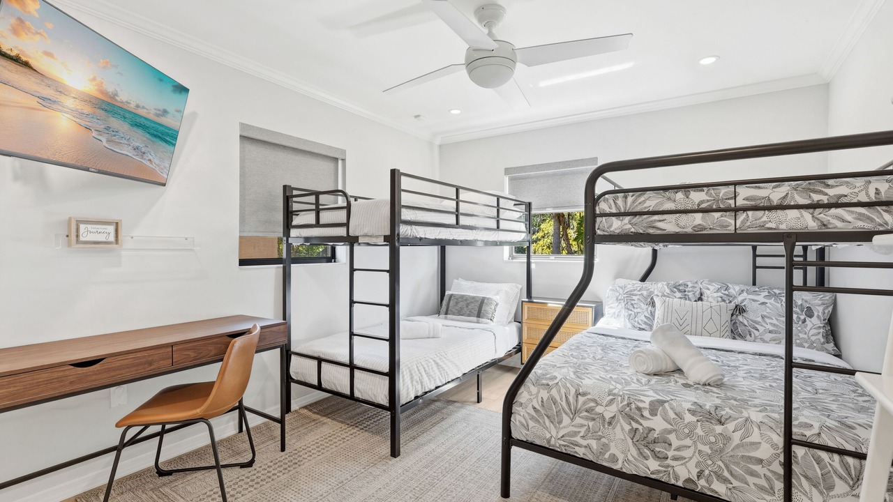 Photo of Bedroom in Lake Sarasota