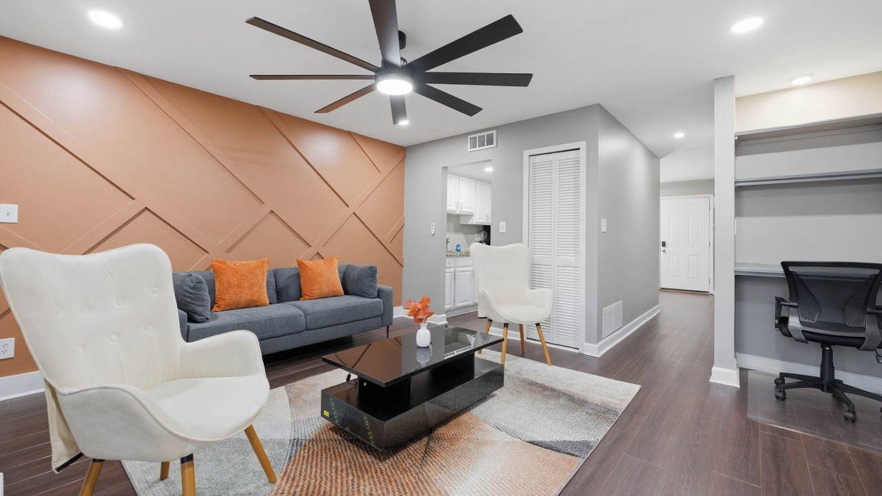 Photo of Livingroom in Peachtree Corners
