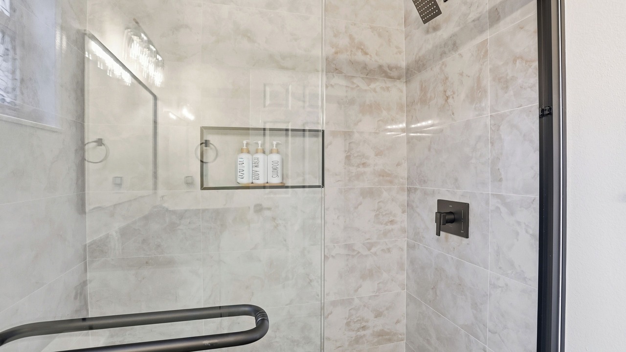 Photo of Bathroom in Sunridge Woods