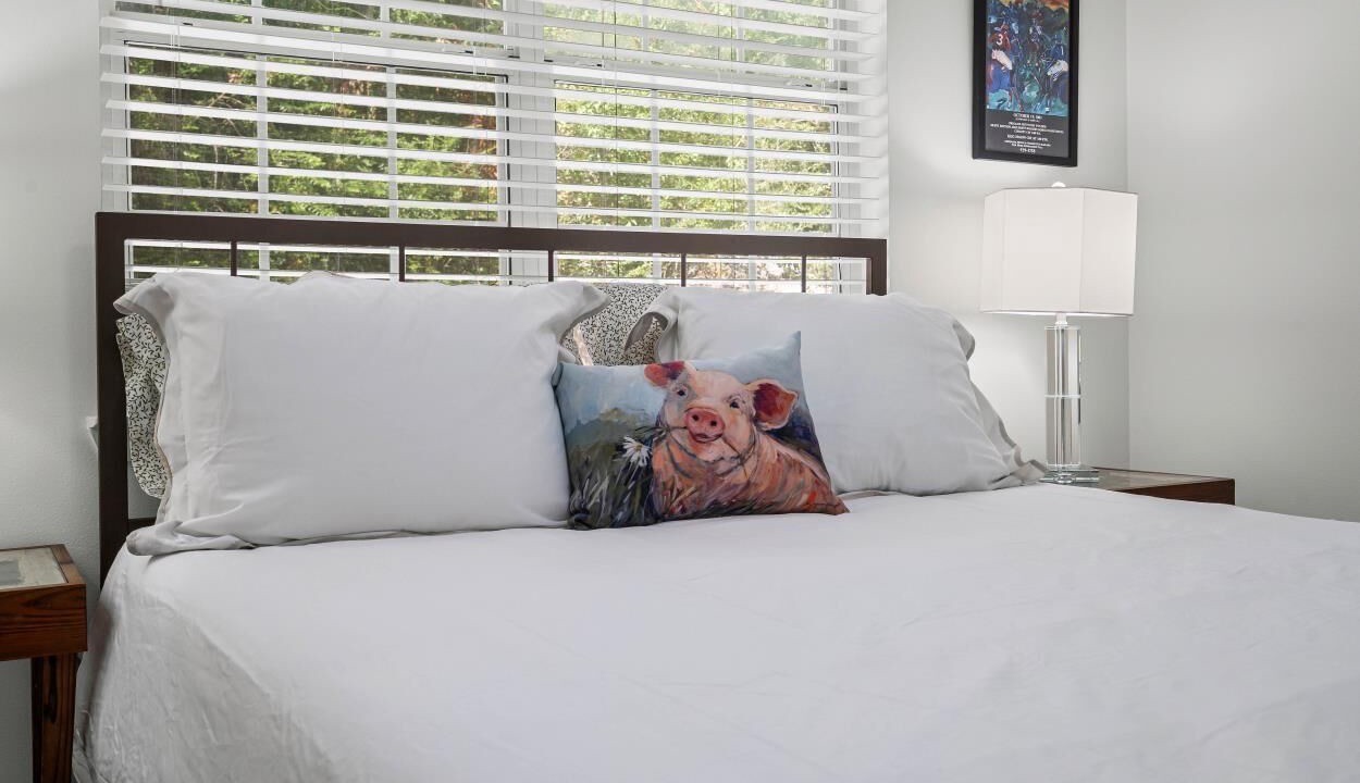 Photo of Bedroom in Point Clear