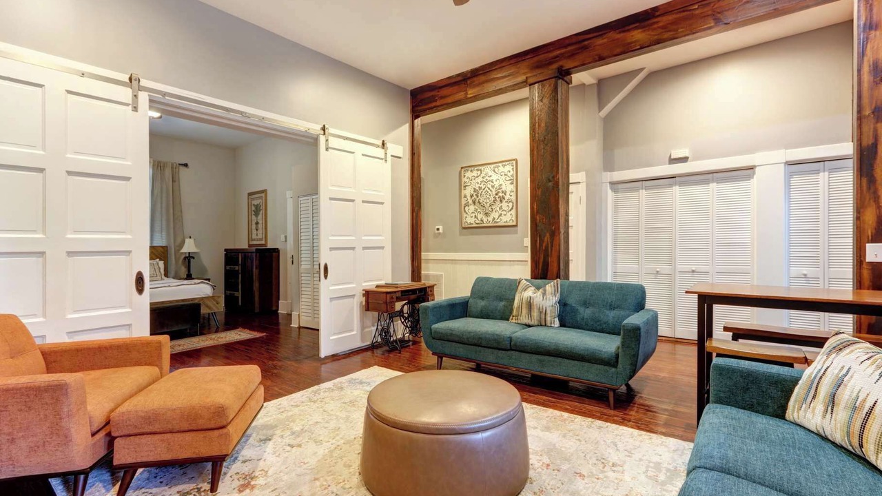 Photo of Livingroom in Dixon Park