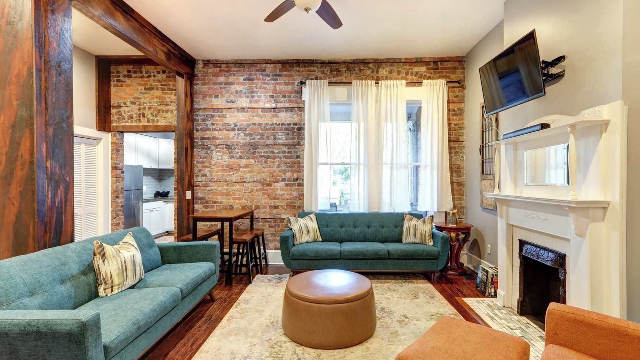Photo of Livingroom in Dixon Park