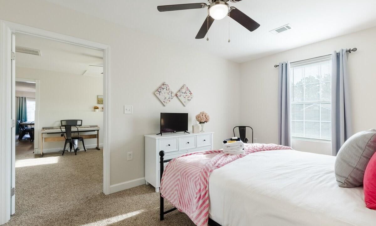 Photo of Bedroom in Fountain Inn