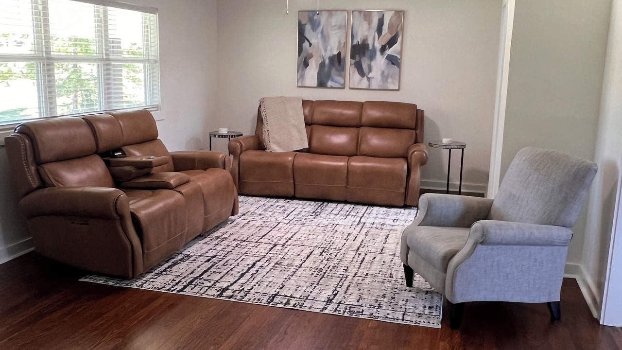 Photo of Livingroom in Brandon