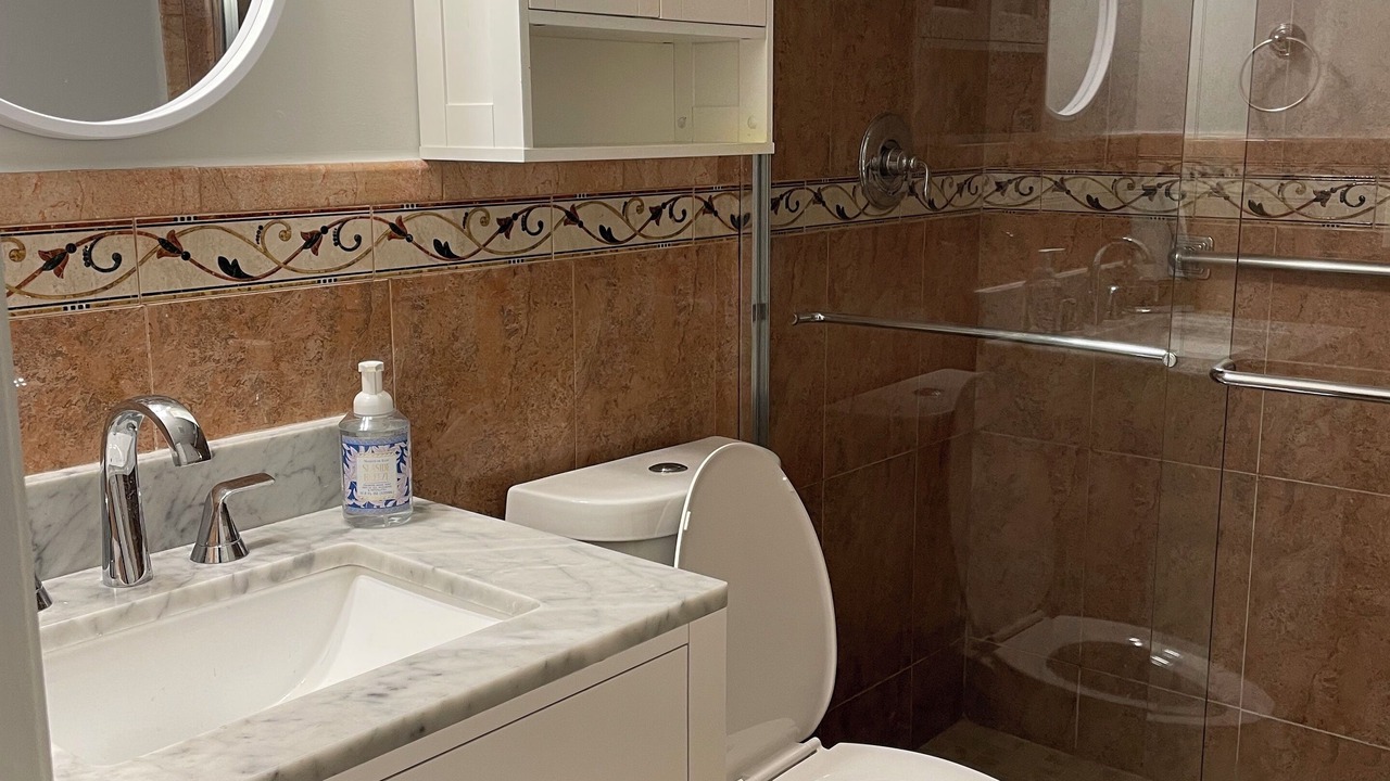 Photo of Bathroom in Key Biscayne