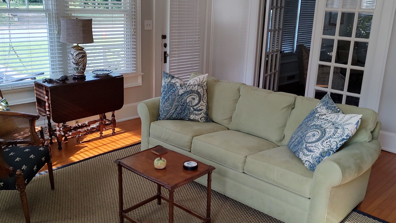 Photo of Livingroom in Anderson