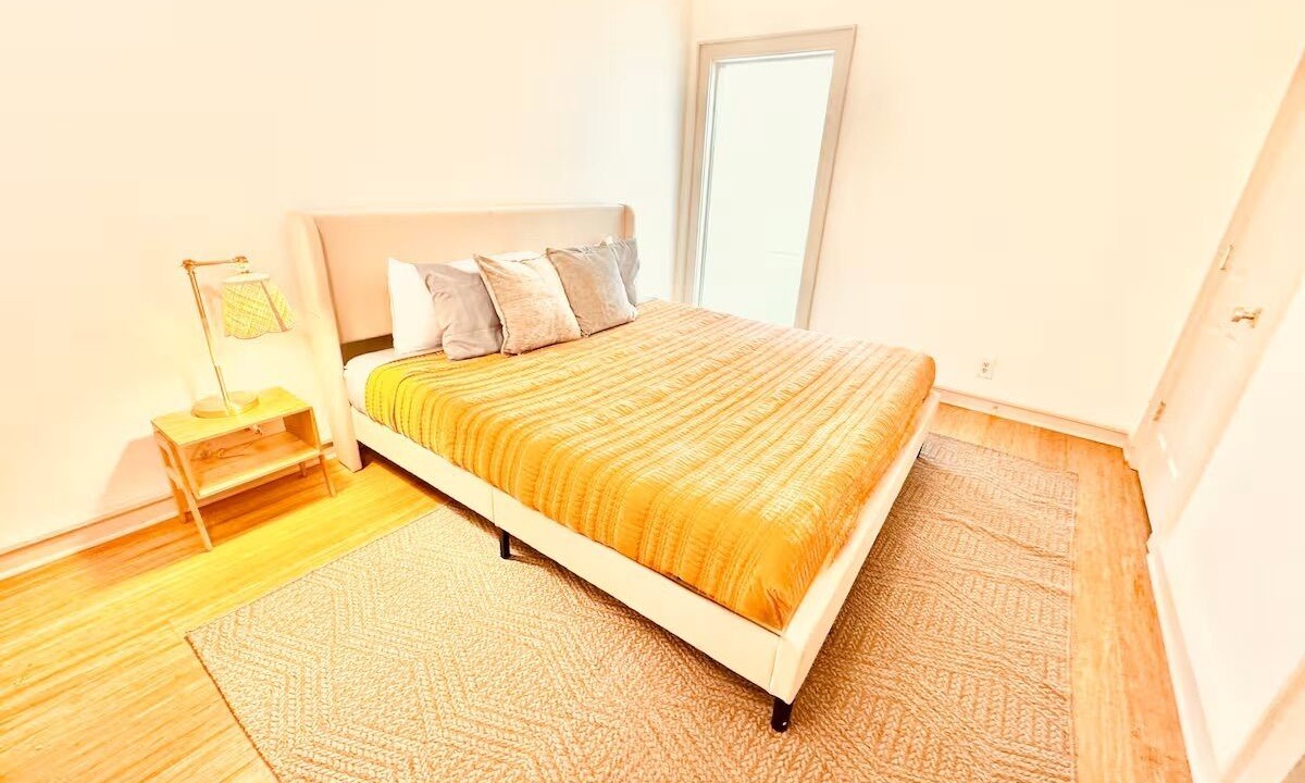 Photo of Bedroom in Mount Paran - Northside