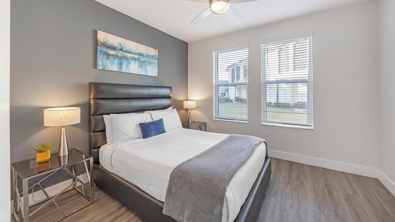 Photo of Bedroom in Port Tampa City