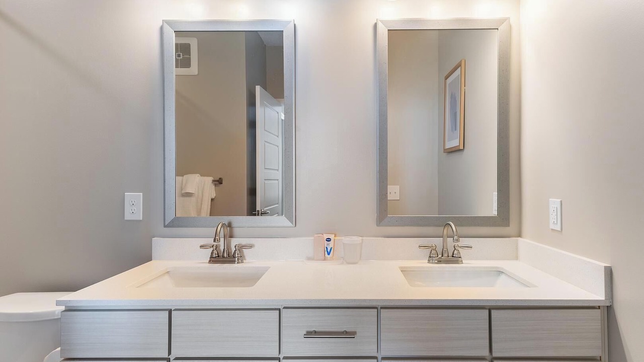 Photo of Bathroom in Kenton