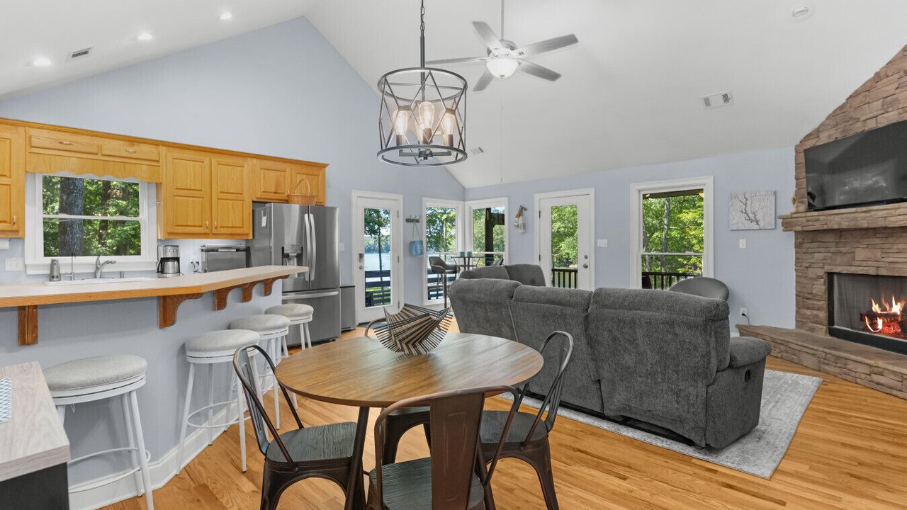 Photo of Livingroom in Buckhead