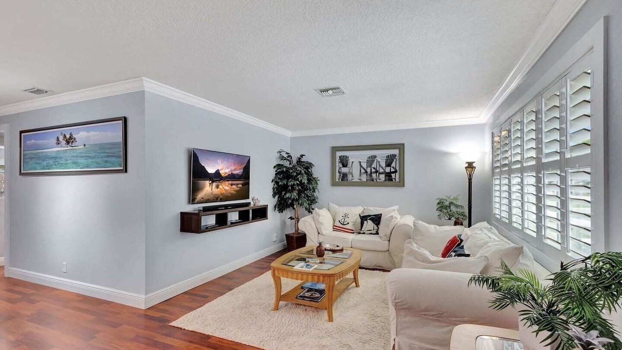 Photo of Bedroom in Florida North Atlantic Coast