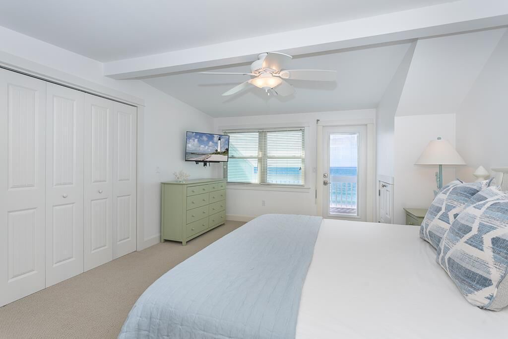 Photo of Bedroom in Palm Island