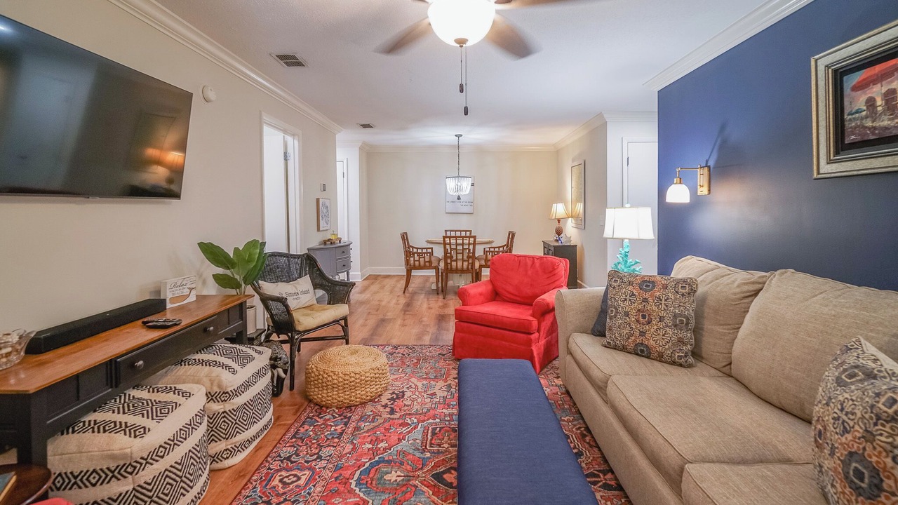 Photo of Livingroom in Saint Simons Heights