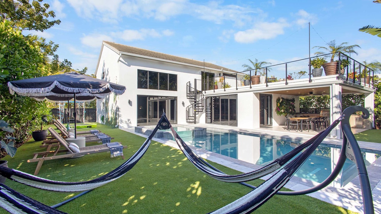 Photo of Outdoor in Northeast Miami
