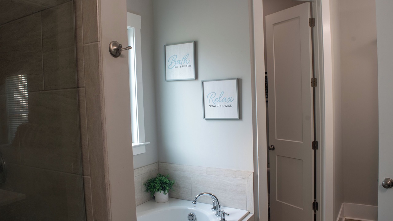 Photo of Bathroom in Albany