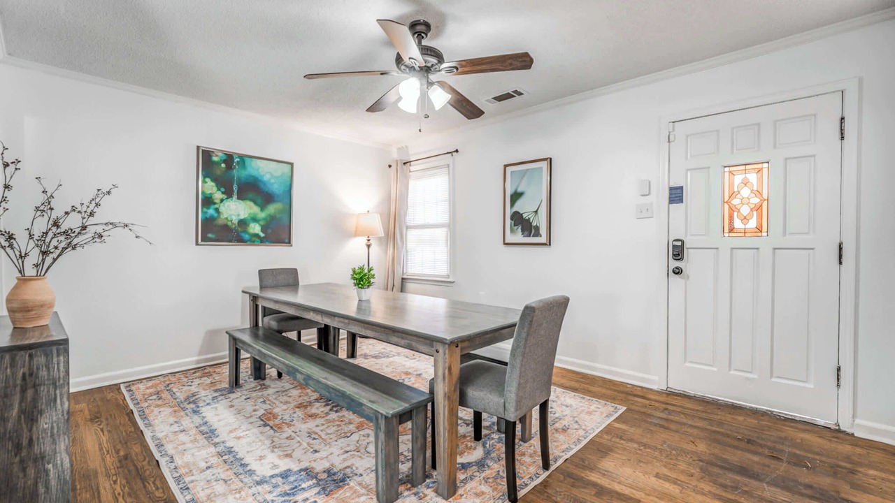 Photo of Livingroom in Ellendale