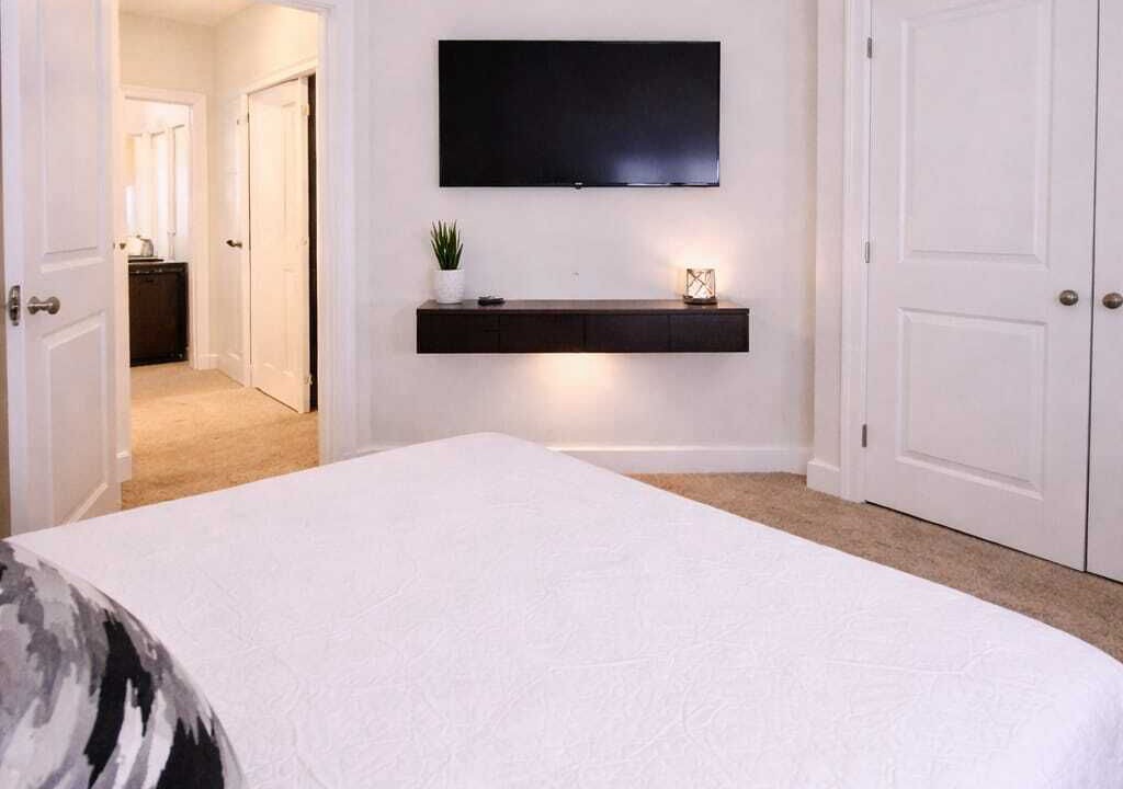 Photo of Bedroom in Edgewood