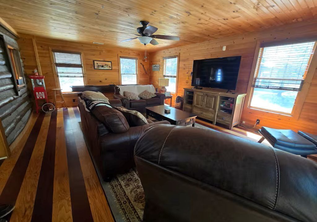 Photo of Livingroom in Seymour