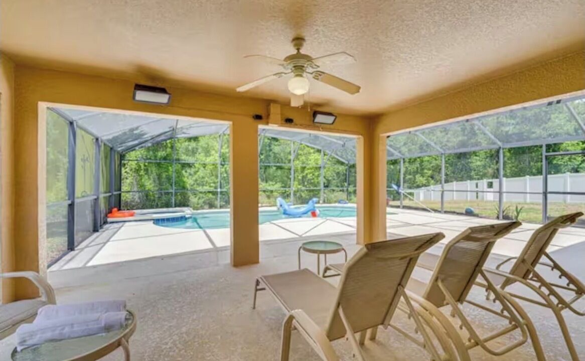 Photo of Outdoor in Sandy Ridge