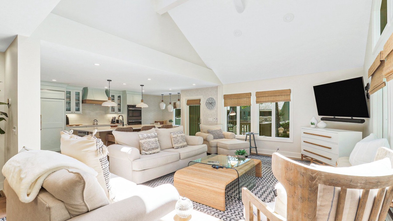 Photo of Bedroom in Beach Lagoon