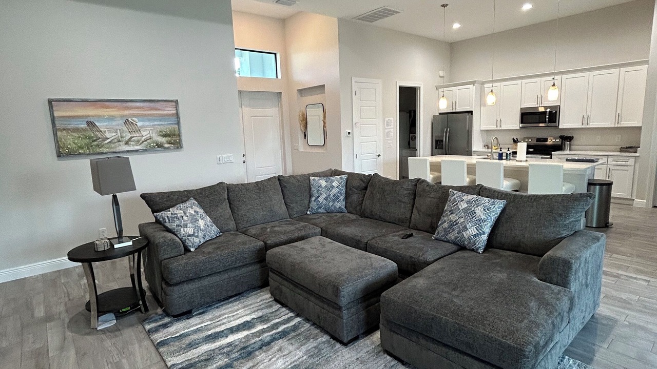 Photo of Livingroom in Burnt Store