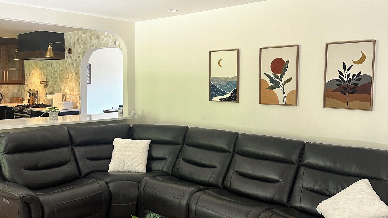 Photo of Livingroom in Stone Mountain