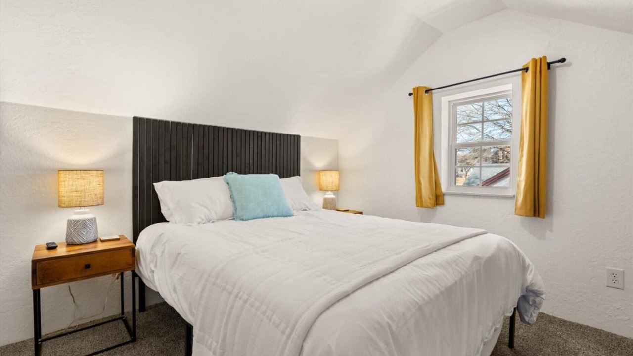 Photo of Bedroom in Simpsonville