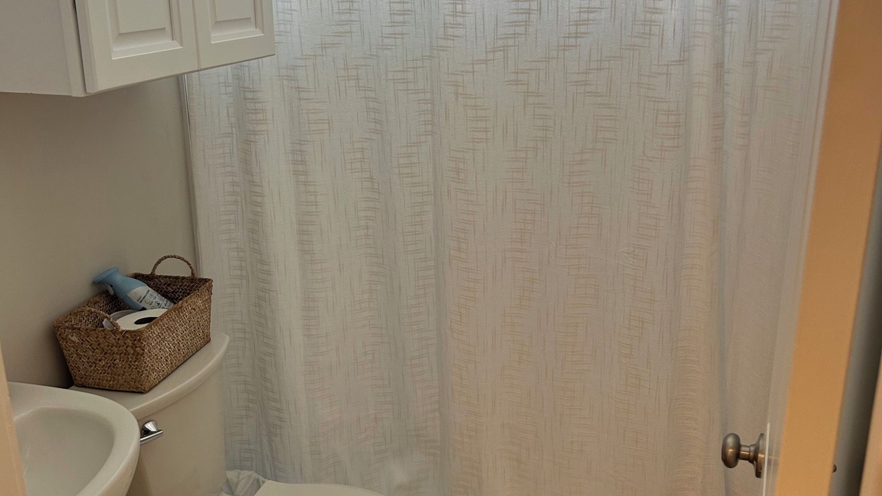 Photo of Bathroom in Shoreline Park