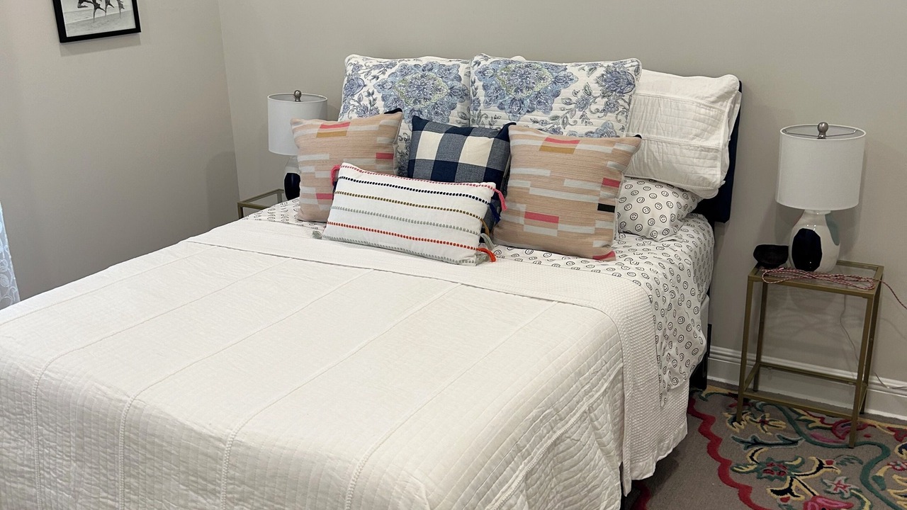 Photo of Bedroom in Shoreline Park