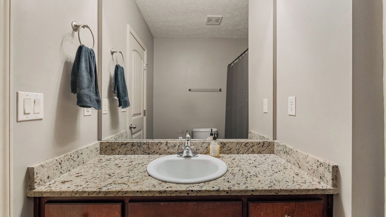Photo of Bathroom in Phenix City