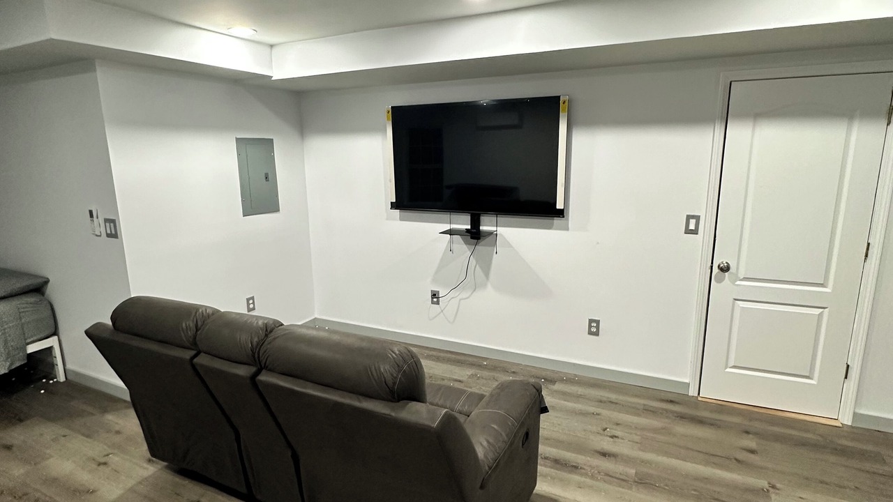 Photo of Bedroom in Centerville