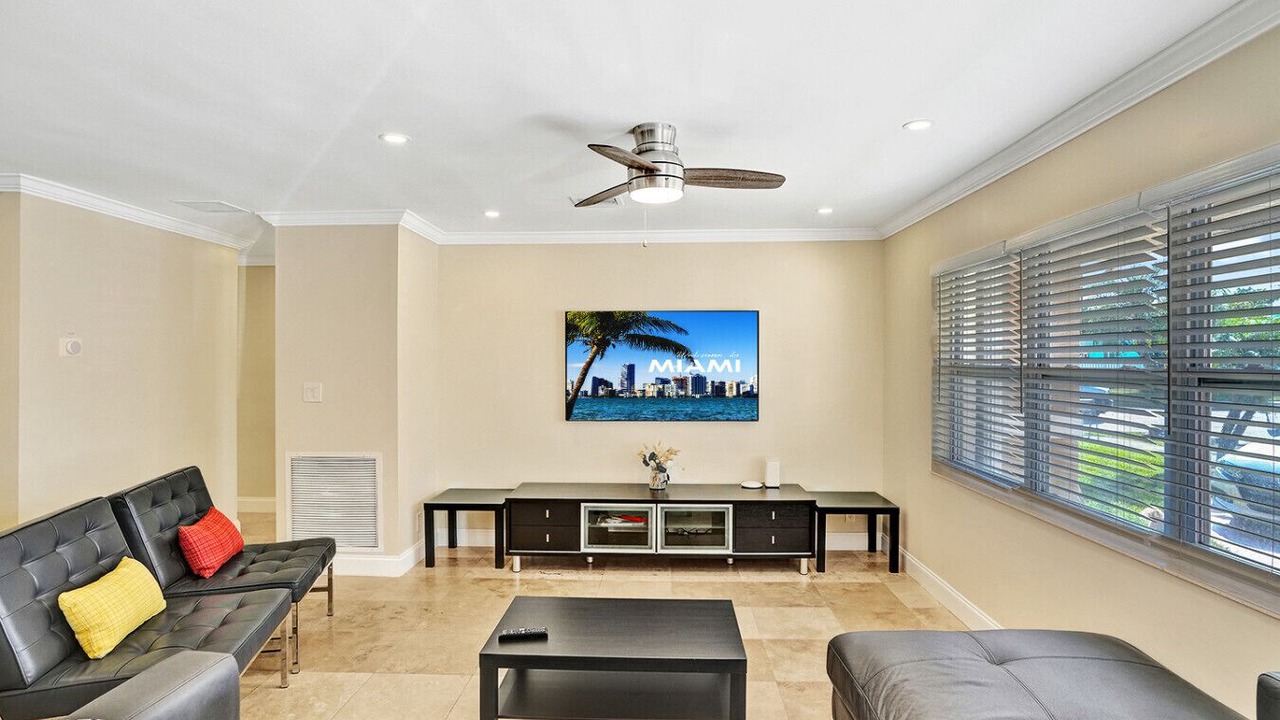 Photo of Livingroom in Dania Beach