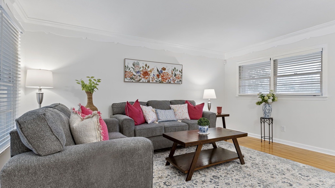 Photo of Livingroom in Montgomery