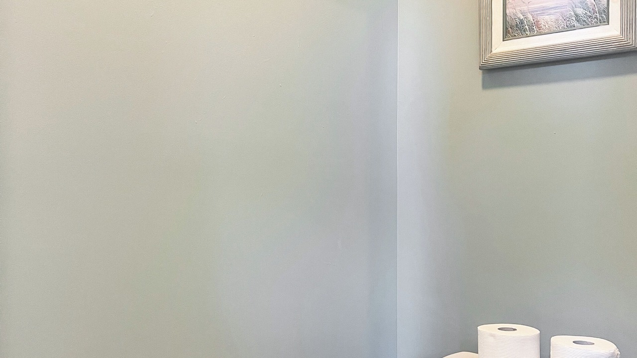 Photo of Bathroom in Oceanmarsh Subdivision