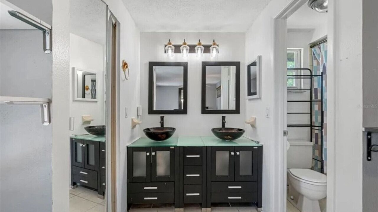 Photo of Bathroom in Greater Northdale
