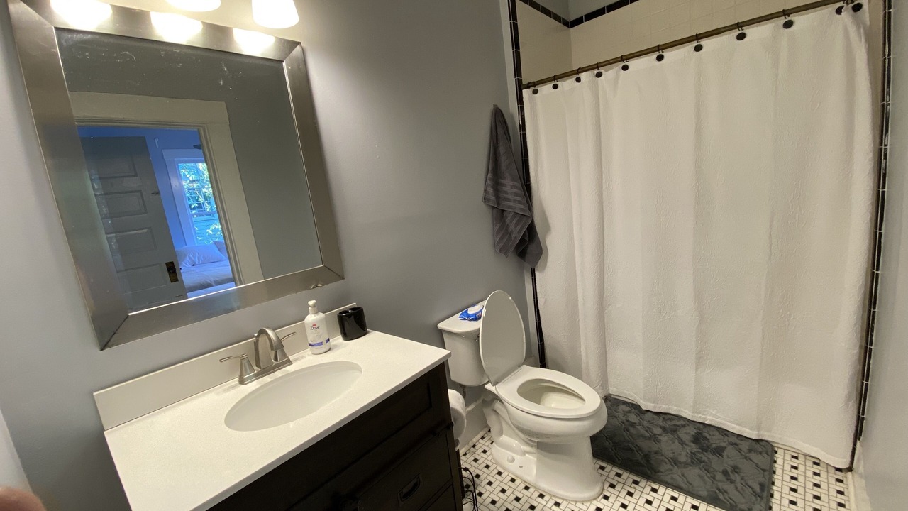 Photo of Bathroom in Americus