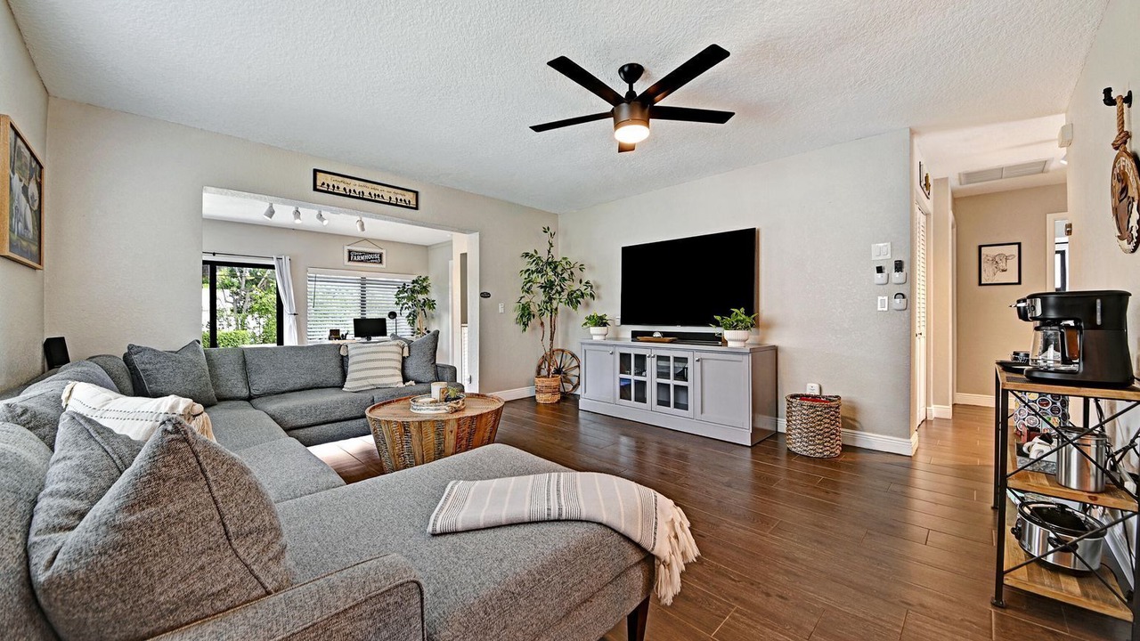 Photo of Livingroom in Poiciana Park II