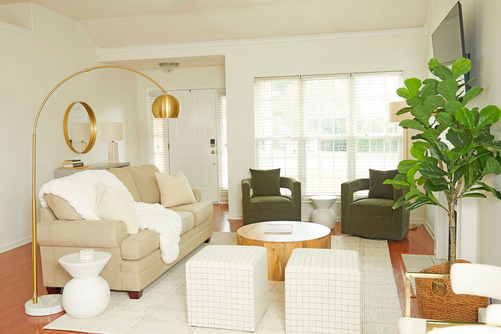 Photo of Livingroom in Grovetown