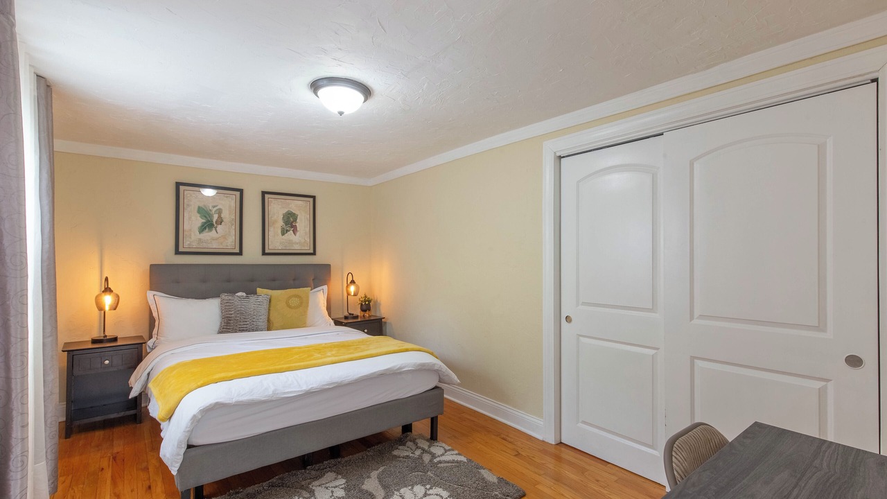 Photo of Bedroom in Greenacres