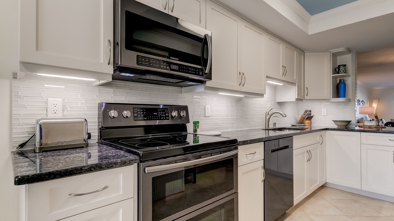 Photo of Kitchen in Capri Isle