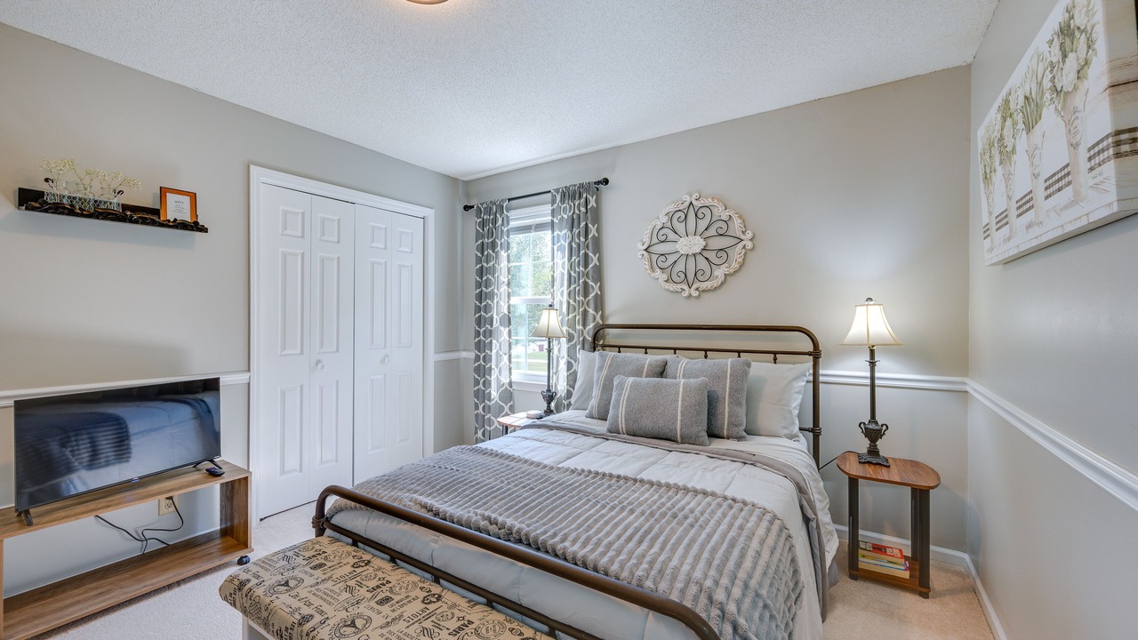 Photo of Bedroom in Macon