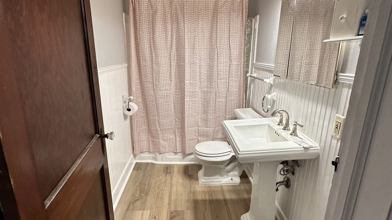 Photo of Bathroom in Beauregard Town Historic District