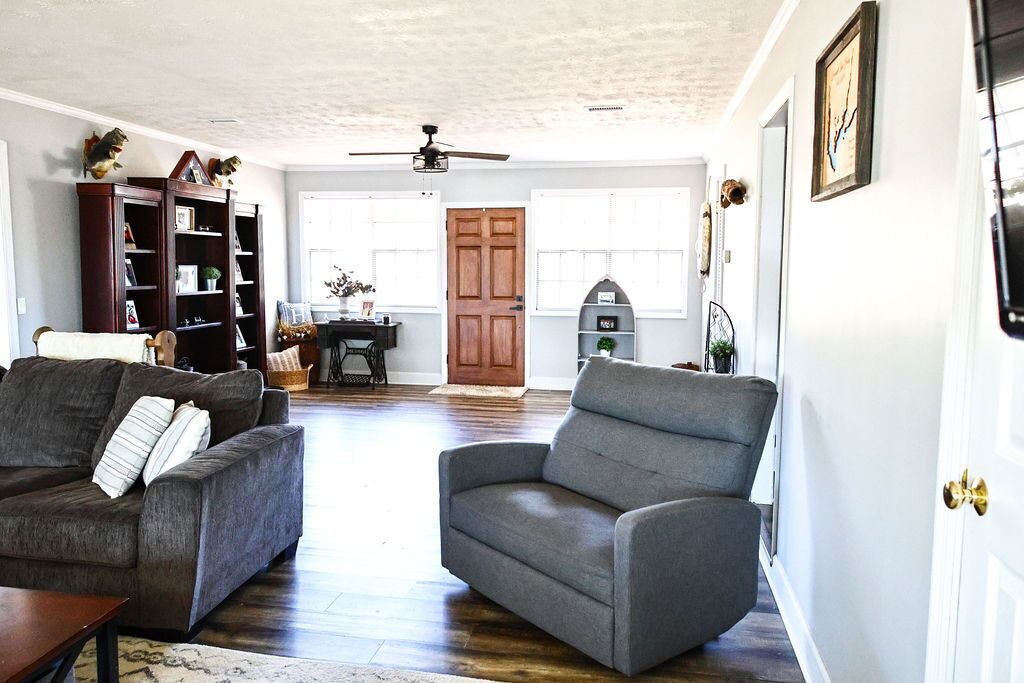 Photo of Livingroom in Donalsonville
