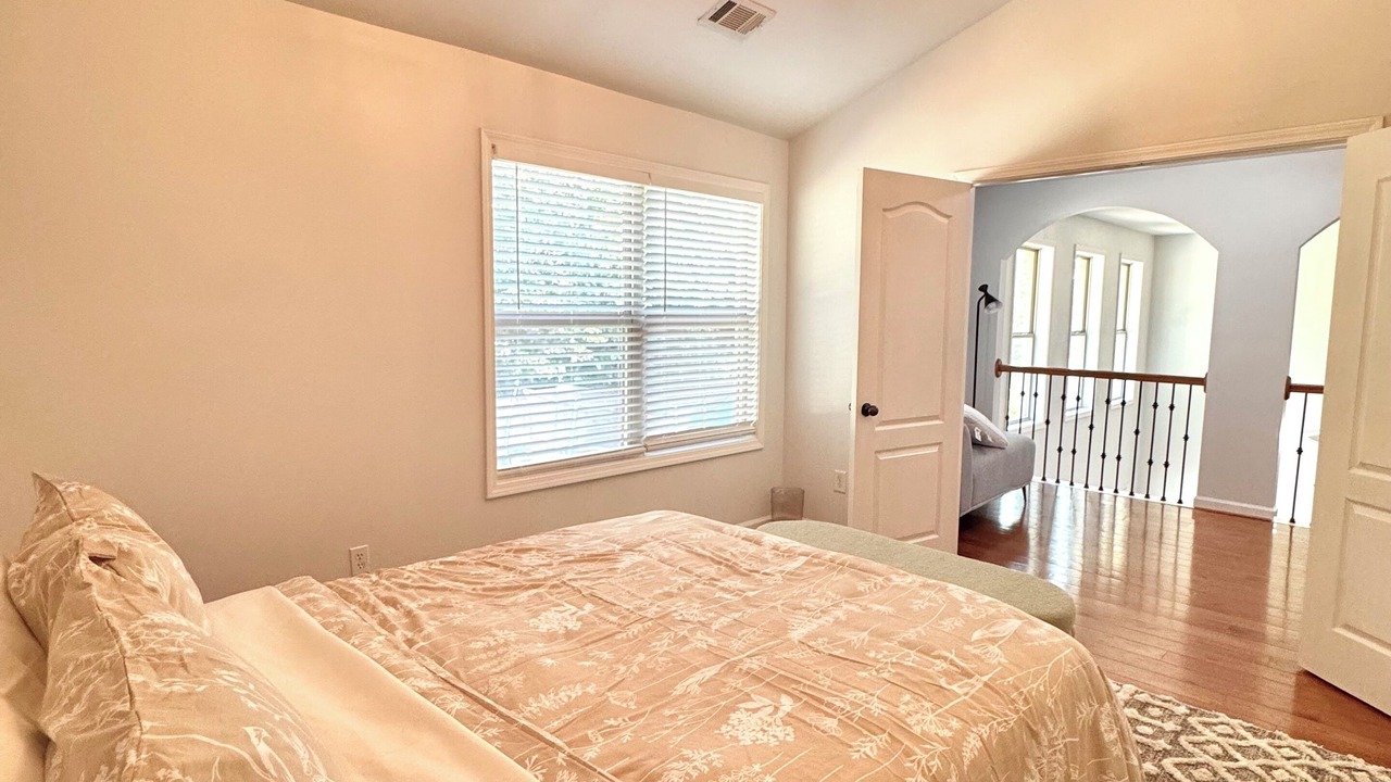Photo of Bedroom in Lawrenceville