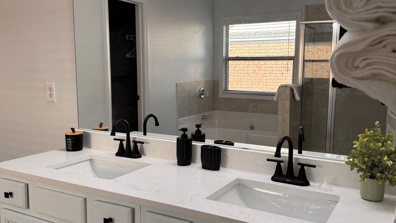 Photo of Bathroom in Lawrenceville