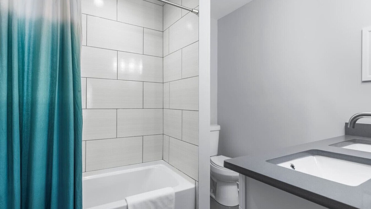 Photo of Bathroom in Peoplestown