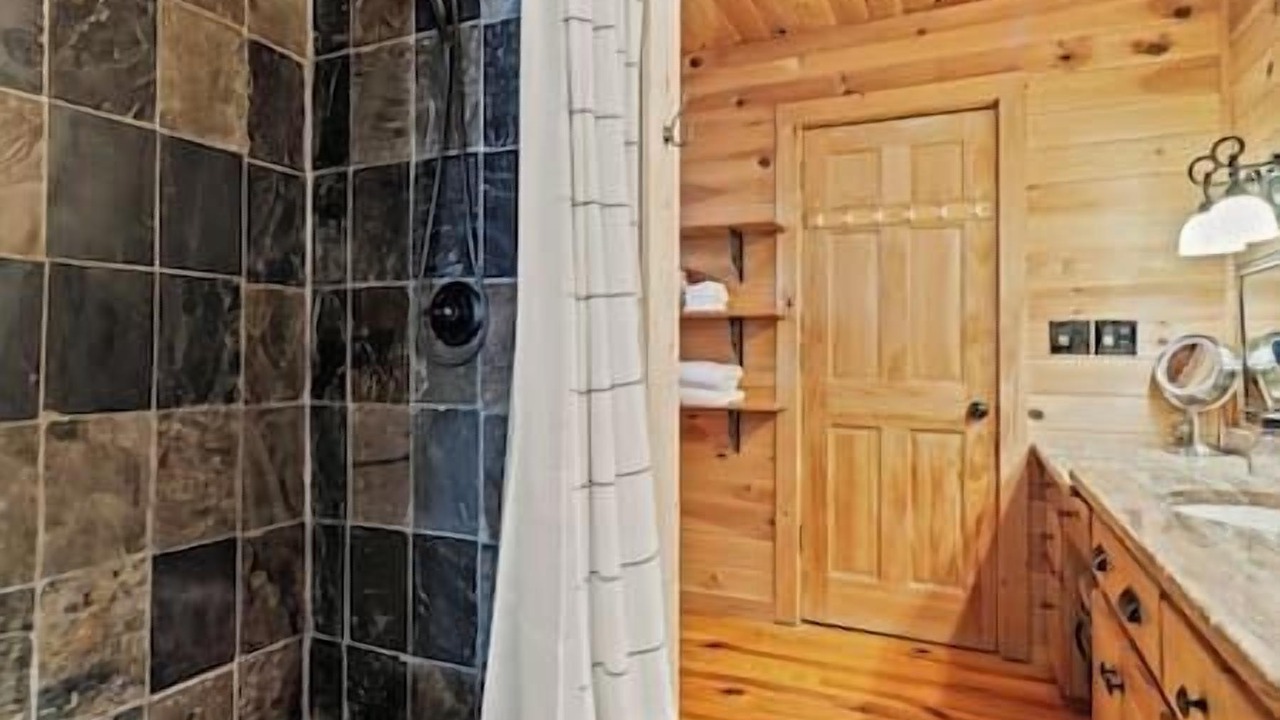 Photo of Bathroom in Epworth