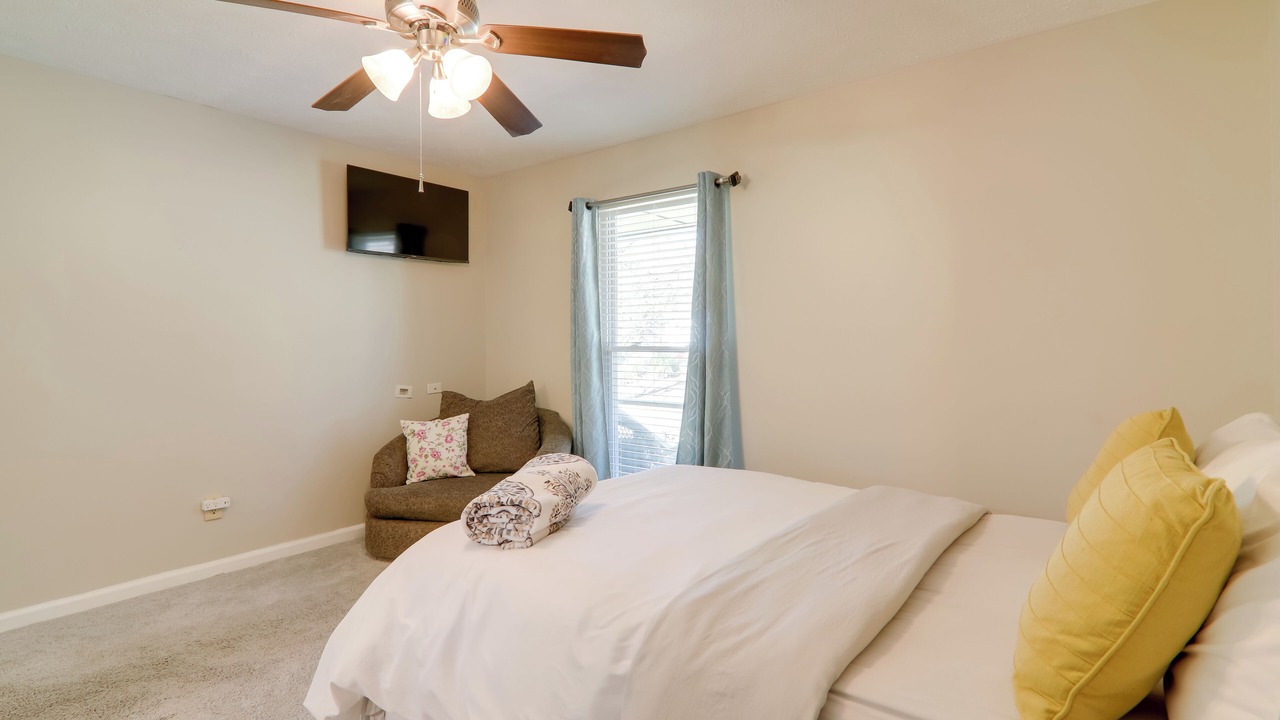 Photo of Bedroom in Snellville