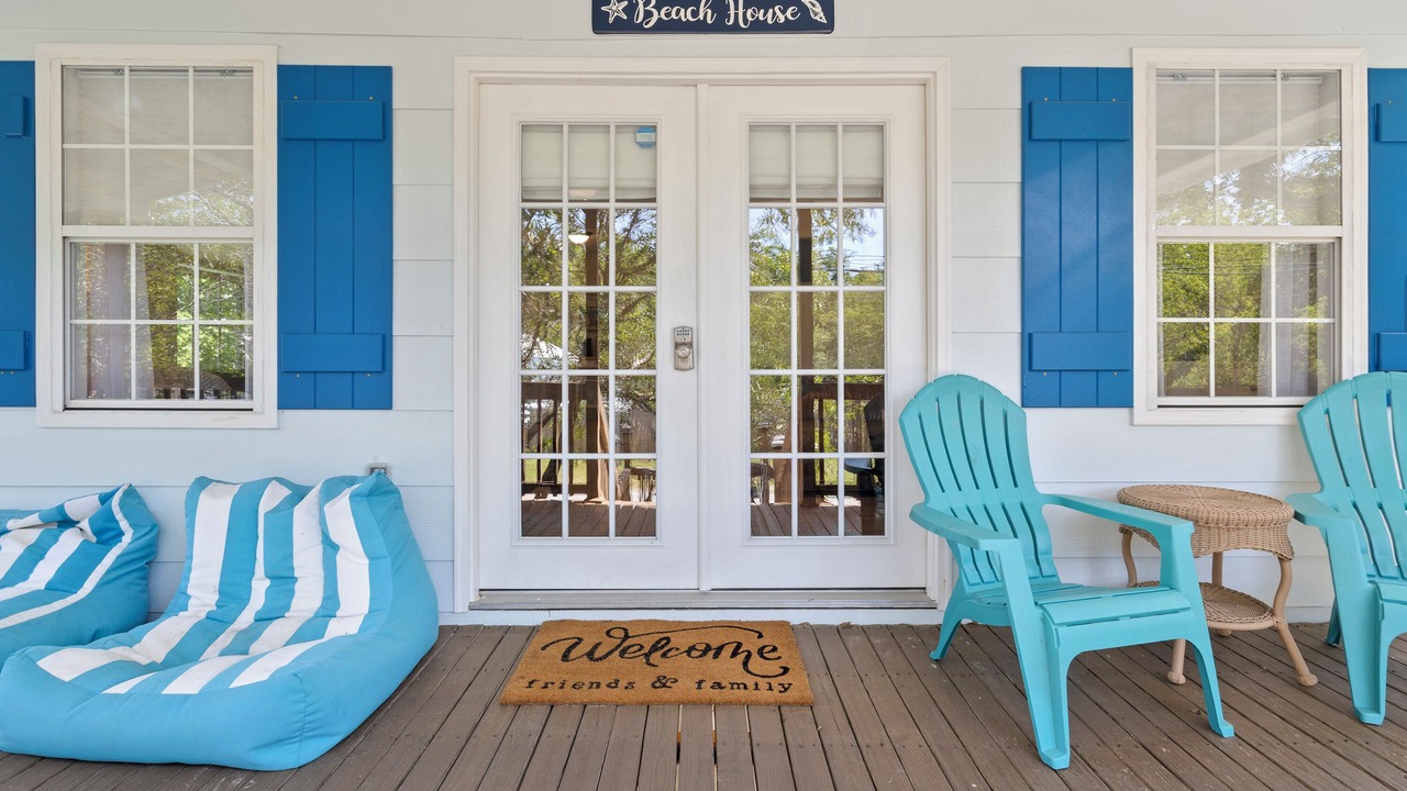 Photo of Patio Balcony in Waveland