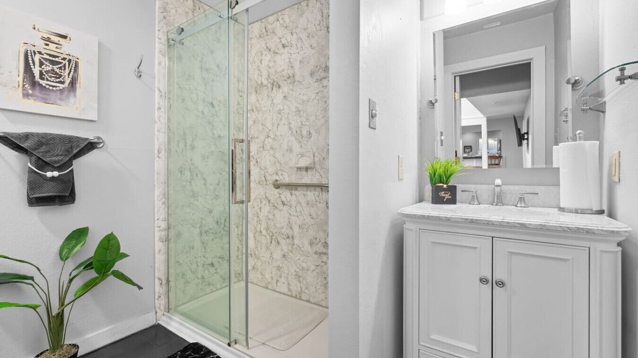 Photo of Bathroom in Statesboro